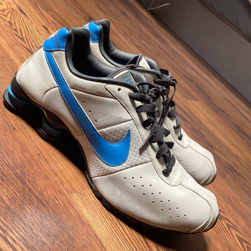 Mens Nike shox